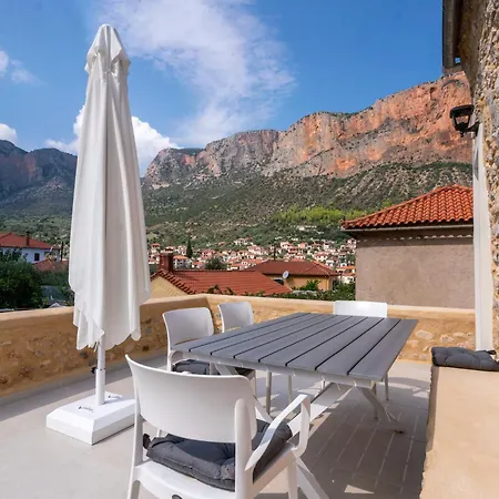 Apartment Indigo Leonídion