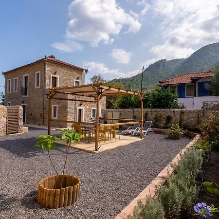 Indigo Apartment Leonídion