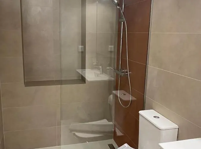 Indigo * ليونِذيو